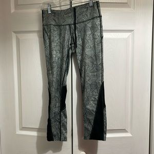 Nike Dri-Fit Running Crops